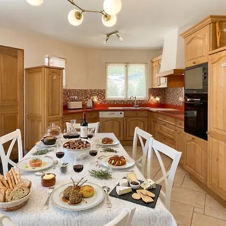 Holiday home Au Calme A Coarraze, Ideal Randos Et Soirees Entre Amis